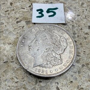 #35 - 1921 Morgan Silver Dollar - Classic Silver Tone